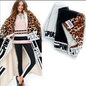 VS PINK SHERPA BLANKET